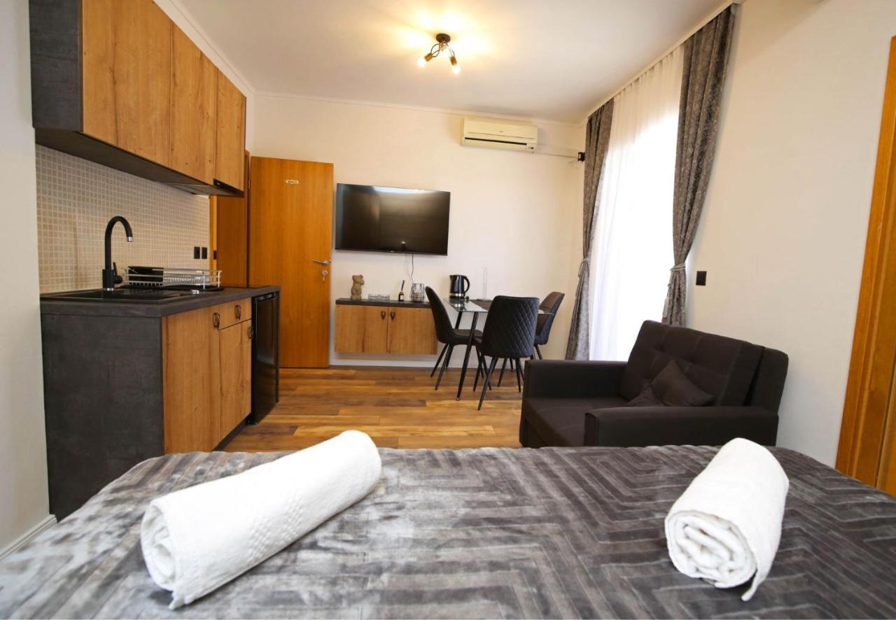 Apartmani Krka Rooms Lozovac Ngoại thất bức ảnh